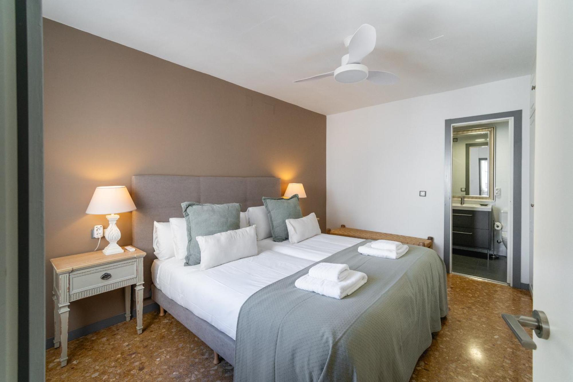 Betis River View Seville Ngoại thất bức ảnh