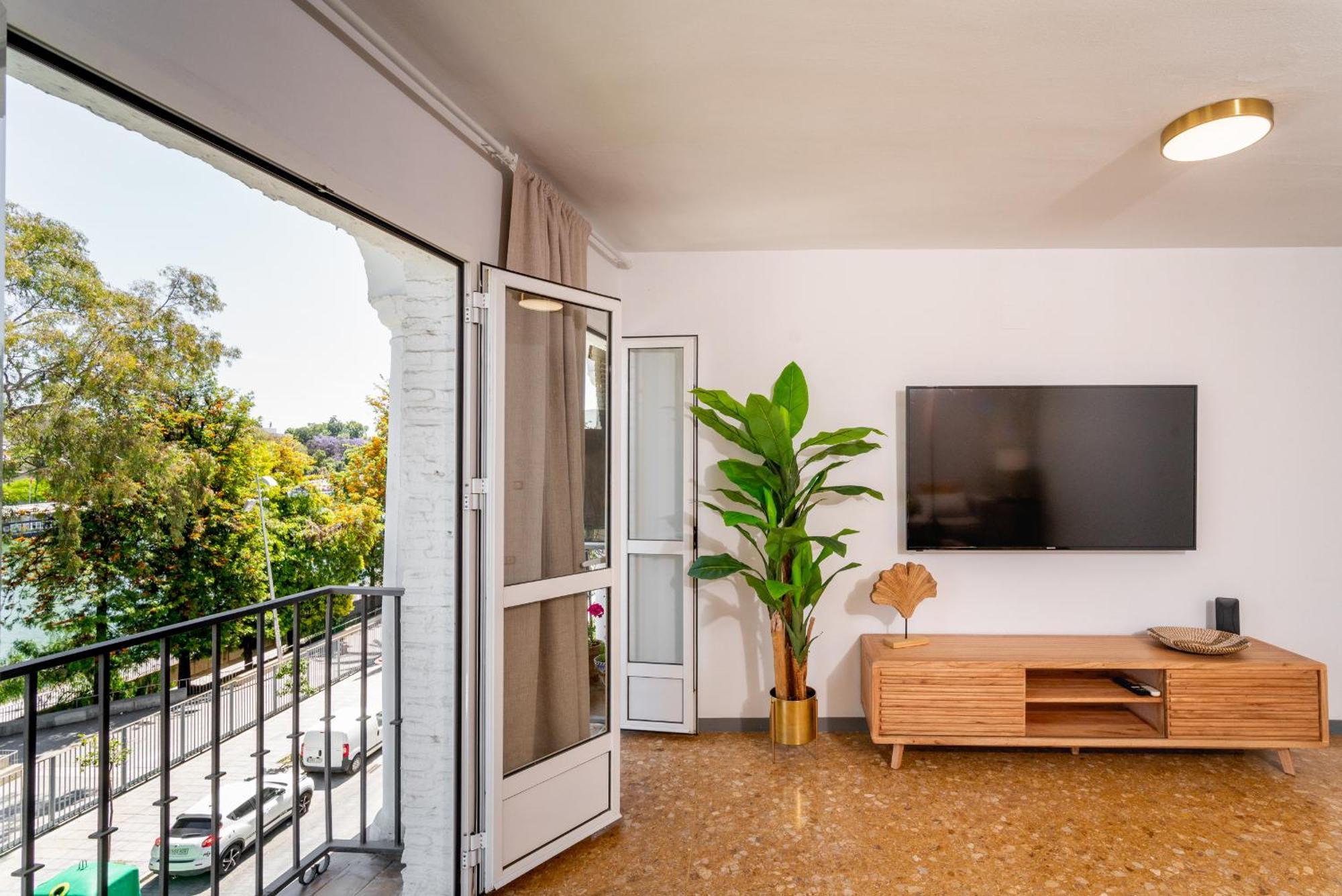 Betis River View Seville Ngoại thất bức ảnh
