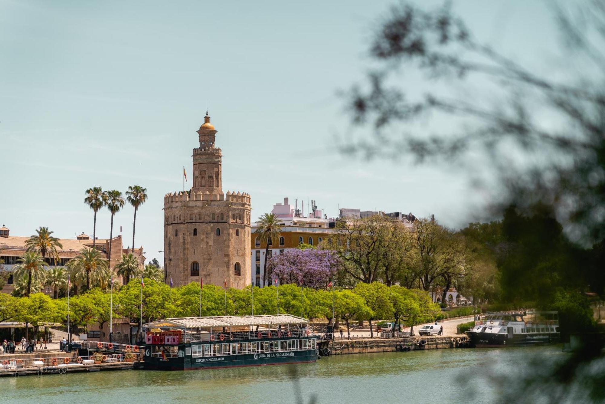 Betis River View Seville Ngoại thất bức ảnh